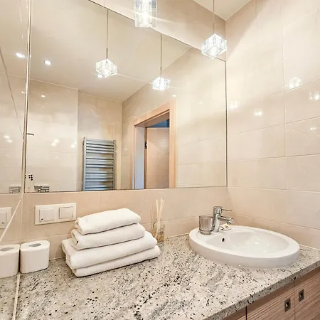 Visit Baltic - Indigo Baltycka