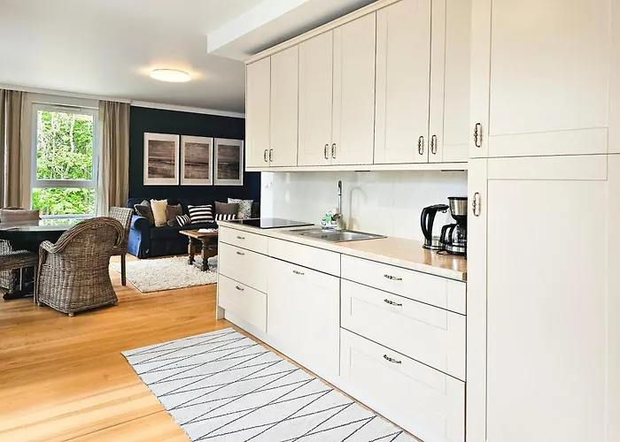 Visit Baltic - Indigo Baltycka * Свиноуйсьце